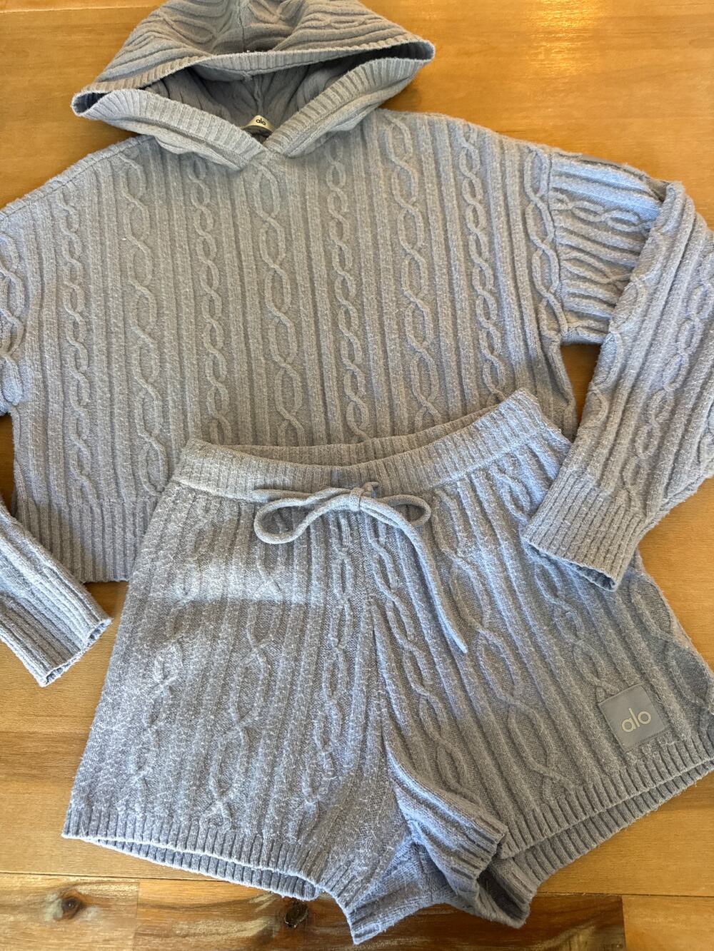 Alo Cable Knit Winter Bliss Hoodie (xs) and Shorts (xxs) Winter Frost Lavender